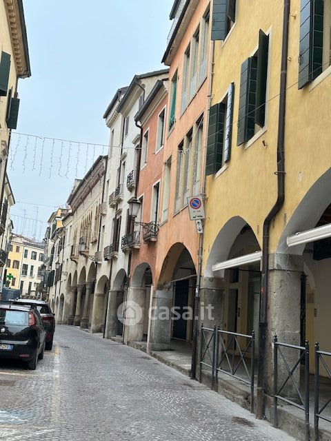 Casa indipendente in residenziale in Via del Santo