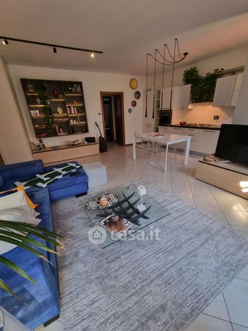 Appartamento in residenziale in Via Ivo Peli 45