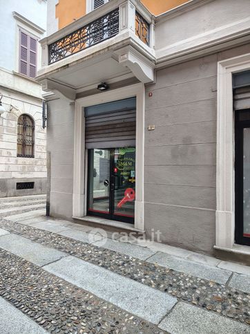 Ufficio in commerciale in Via dei Tornielli 6 /a