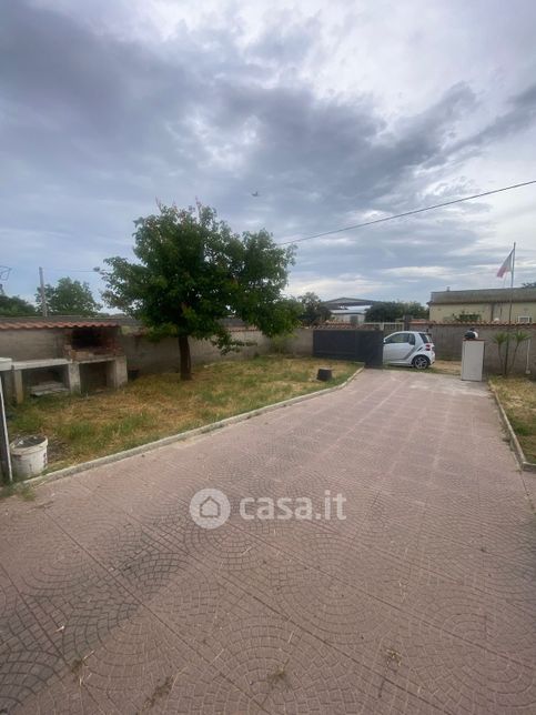 Casa bi/trifamiliare in residenziale in Via Artena