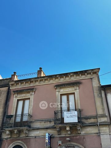Appartamento in residenziale in Via Roma 182