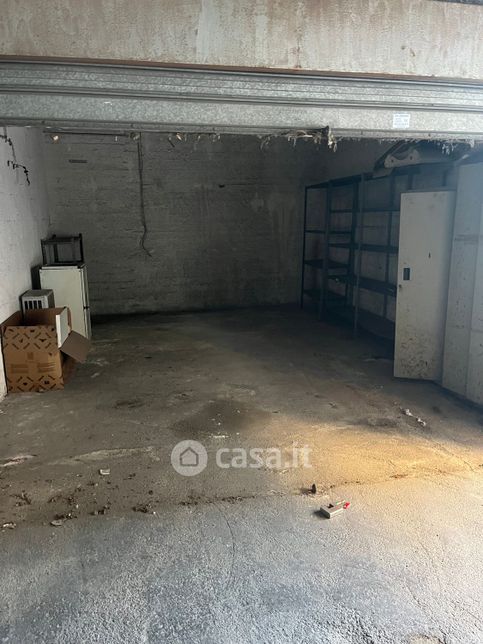 Garage/posto auto in residenziale in Corso Italia