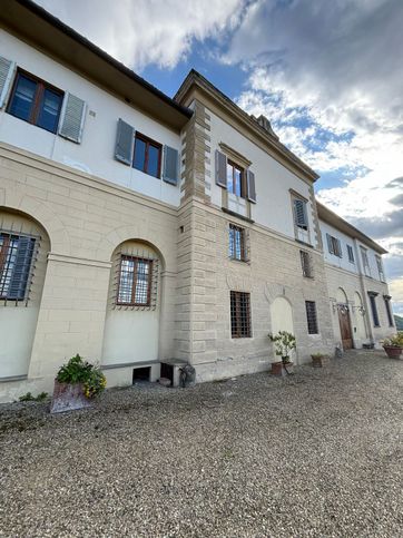 Appartamento in residenziale in Via del Carota