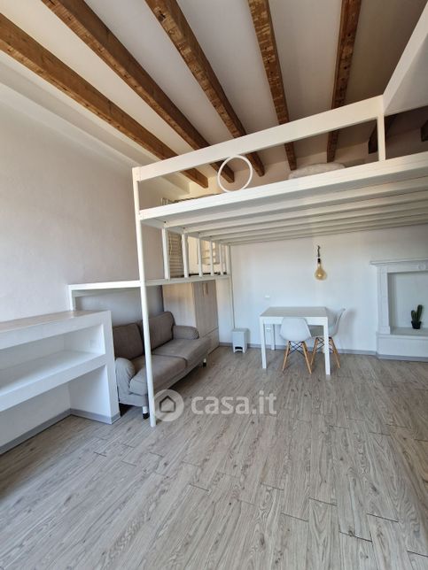 Appartamento in residenziale in Via Don Giuseppe Andreoli 11