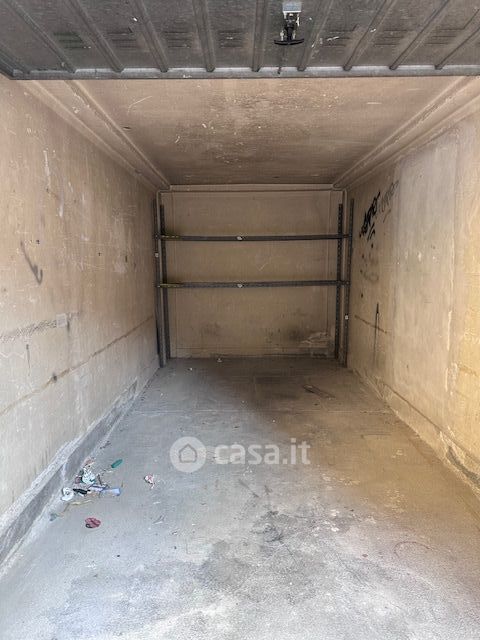 Garage/posto auto in residenziale in Via Santa Rita da Cascia 59 a