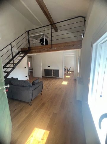 Appartamento in residenziale in Via Vandelli 50