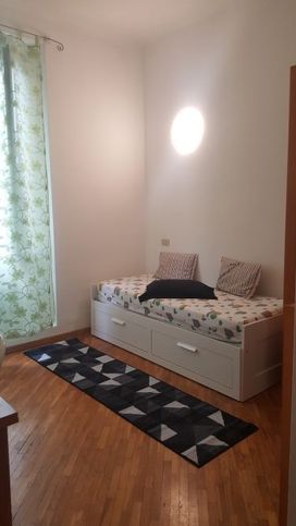 Appartamento in residenziale in Via Stendhal 49