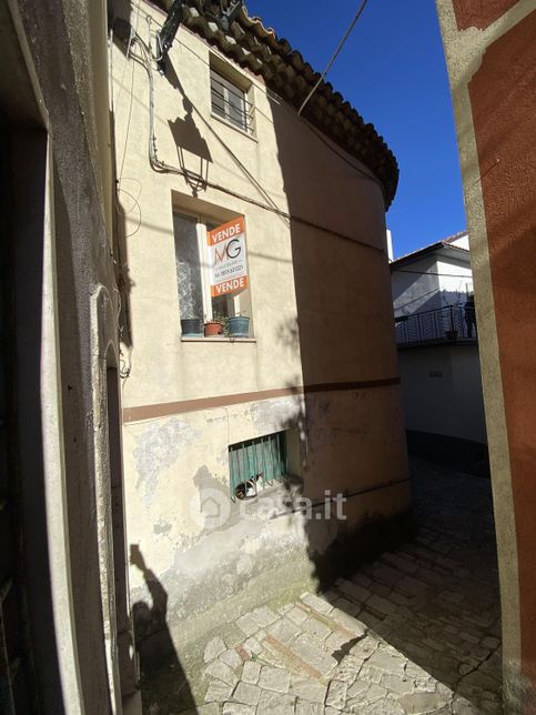 Casa bi/trifamiliare in residenziale in Via Duca degli Abruzzi 2