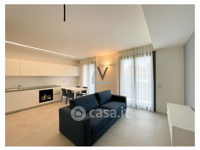 Appartamento in residenziale in Via G. B. Rota 19 B