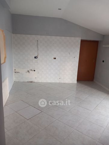 Appartamento in residenziale in Via Barrella 5