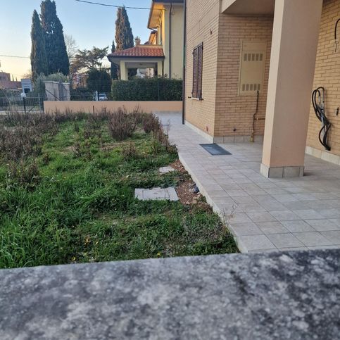 Appartamento in residenziale in Viale Firenze