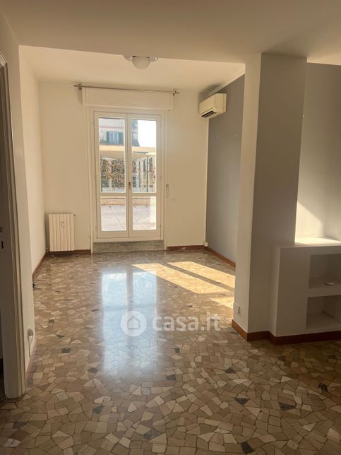 Appartamento in residenziale in Via Crocefisso 6