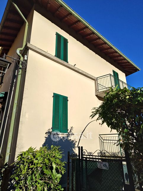 Casa indipendente in residenziale in Via Provinciale 19