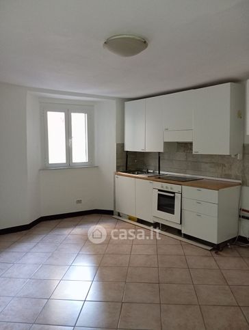 Appartamento in residenziale in Via Gilardini