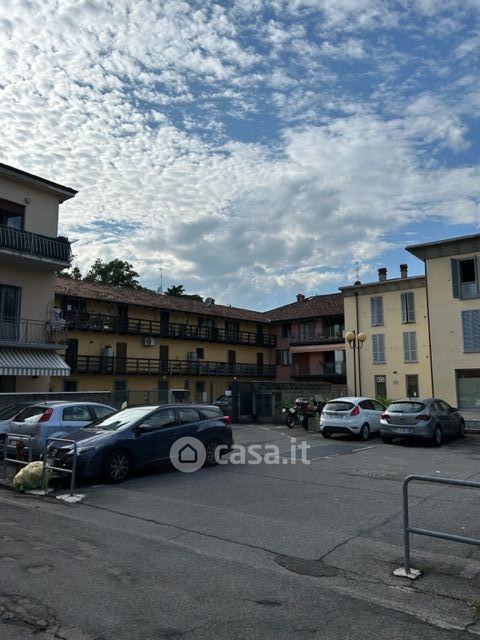 Garage/posto auto in residenziale in Via Monsignore Carozzi 7