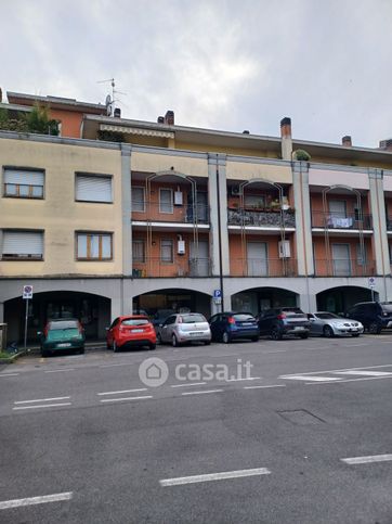 Appartamento in residenziale in Via Serio