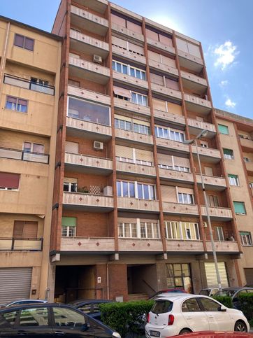 Appartamento in residenziale in Viale Regina Margherita 46