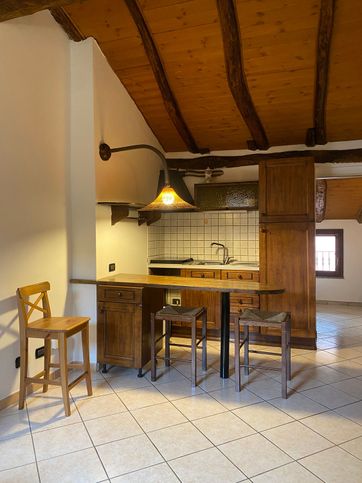 Appartamento in residenziale in Via Bertiera 10