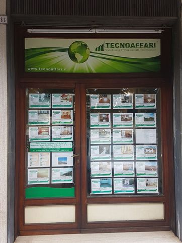 Ufficio in commerciale in Viale Martiri della Libertà