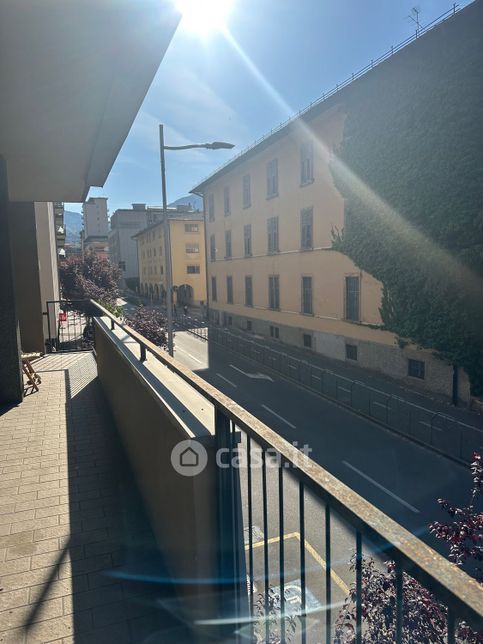 Appartamento in residenziale in Via Fratelli Perini 103