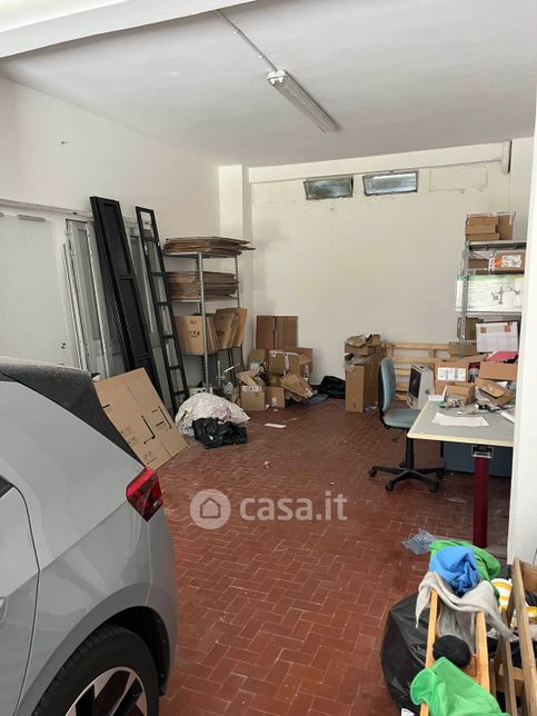 Garage/posto auto in residenziale in 