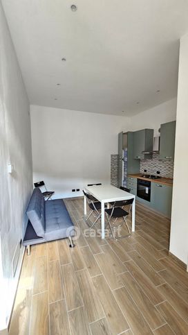Appartamento in residenziale in Via Benvenuto Sangiorgio 18