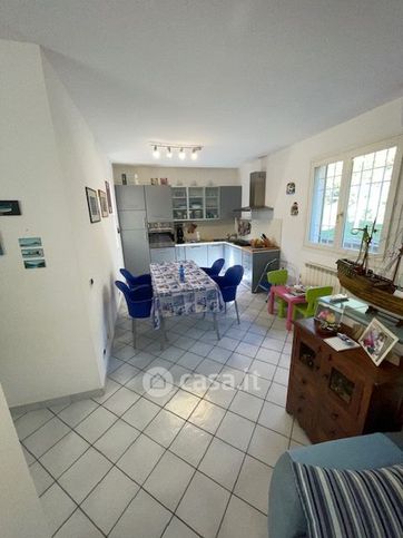 Casa indipendente in residenziale in muratori