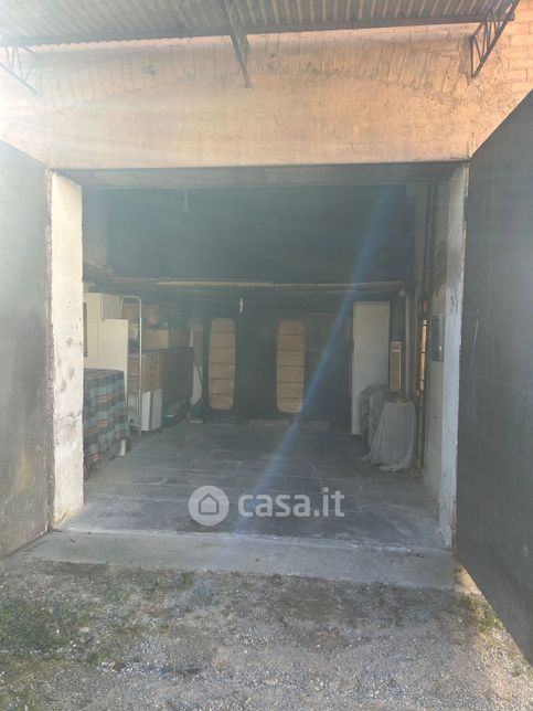 Garage/posto auto in residenziale in Via Umberto I°