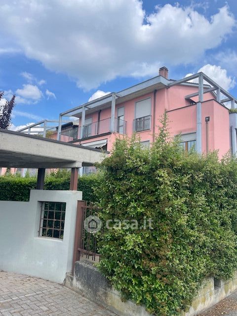 Appartamento in residenziale in Via Piacenza