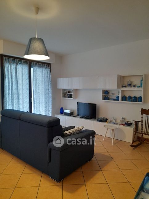 Appartamento in residenziale in Via Cesare Battisti 12