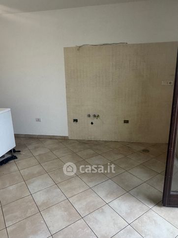 Appartamento in residenziale in Via Picentia 19