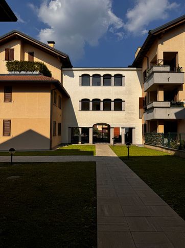 Appartamento in residenziale in Via Carlo Rossini 25