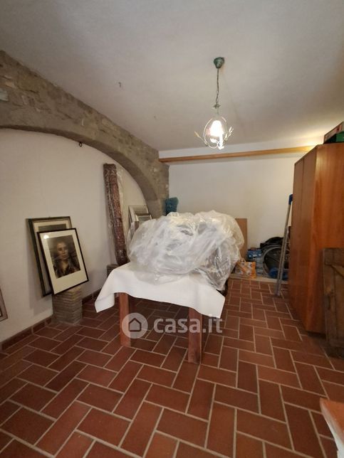 Casa indipendente in residenziale in Via del Trabocco 1