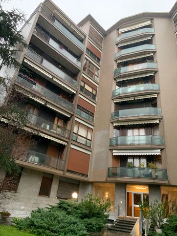 Appartamento in residenziale in Via Quintino Sella 9