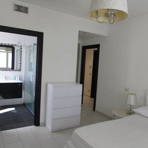 Appartamento in residenziale in Via Giacomo Puccini