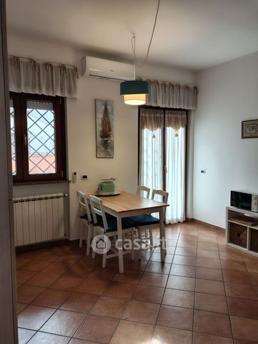 Appartamento in residenziale in Via di Torre placida