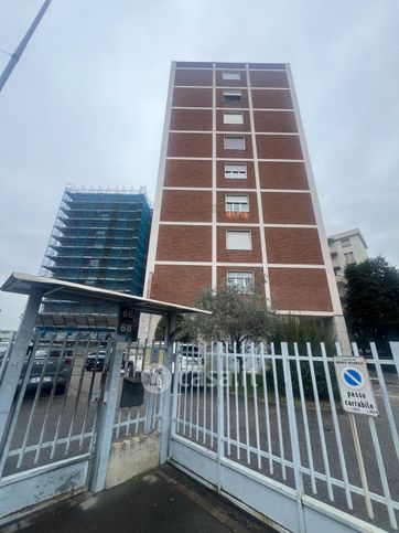 Appartamento in residenziale in Via Baranzate 68