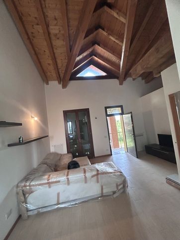 Appartamento in residenziale in Strada Del Paradiso