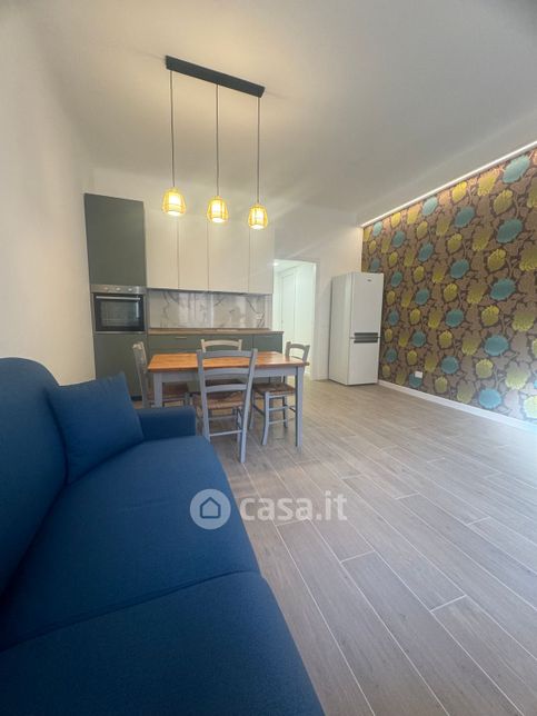 Appartamento in residenziale in Via RUGGERO BONGHI 12