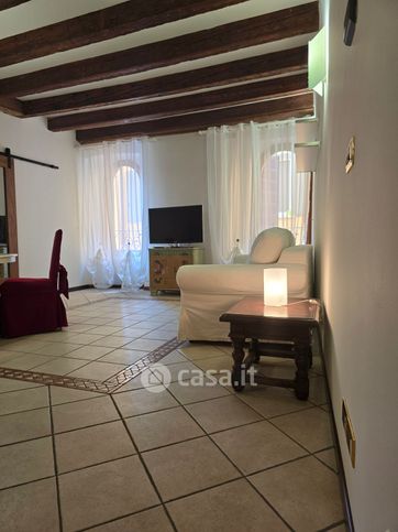 Appartamento in residenziale in Vicolo Burela 4