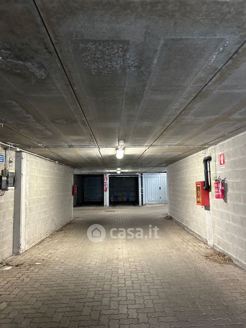 Garage/posto auto in residenziale in Via Milliavacca