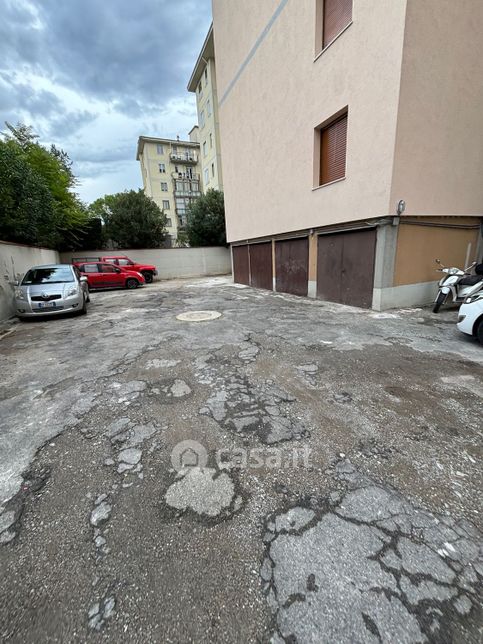 Garage/posto auto in residenziale in Via Claudio Monteverdi 67