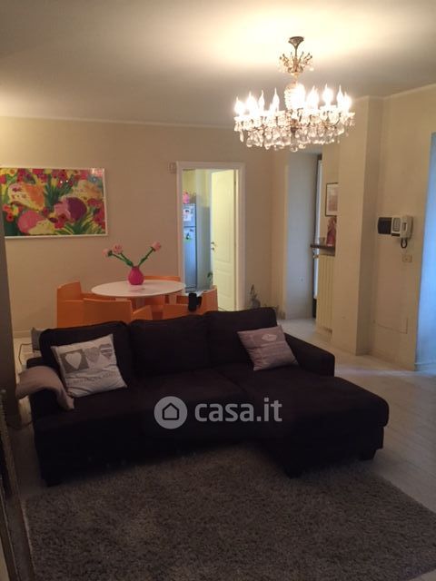 Appartamento in residenziale in Via Viotti 31