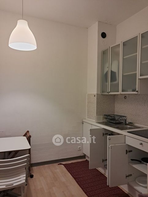 Appartamento in residenziale in Via Alessandro Guffanti 3