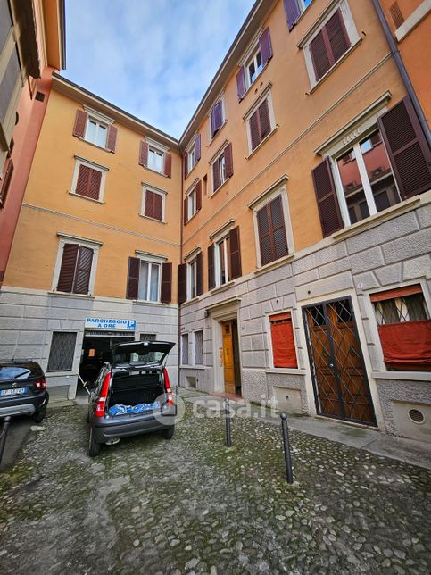 Appartamento in residenziale in Via d'Azeglio 60