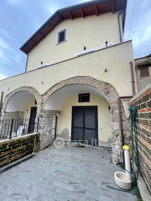 Casa indipendente in residenziale in Riardo