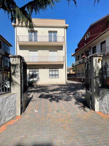 Appartamento in residenziale in Via San Giovanni la Punta 8