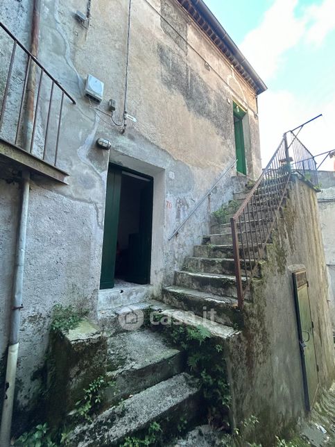 Casa indipendente in residenziale in Vico I San Venere