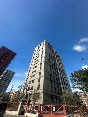 Box/posto auto in residenziale in Via Michele de Angelis 10