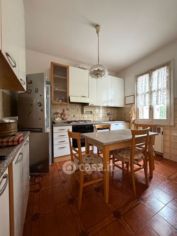 Villetta a schiera in residenziale in Via Blaise Pascal